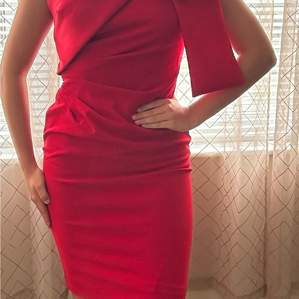 Elegant Red One-Shoulder Dress